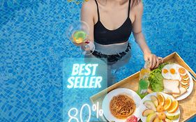 Khách sạn Royal Ocean